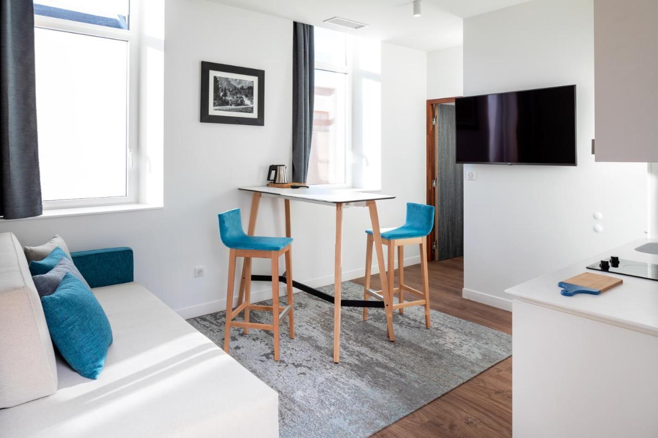Residence Le Commerce Сен-Годенс Экстерьер фото